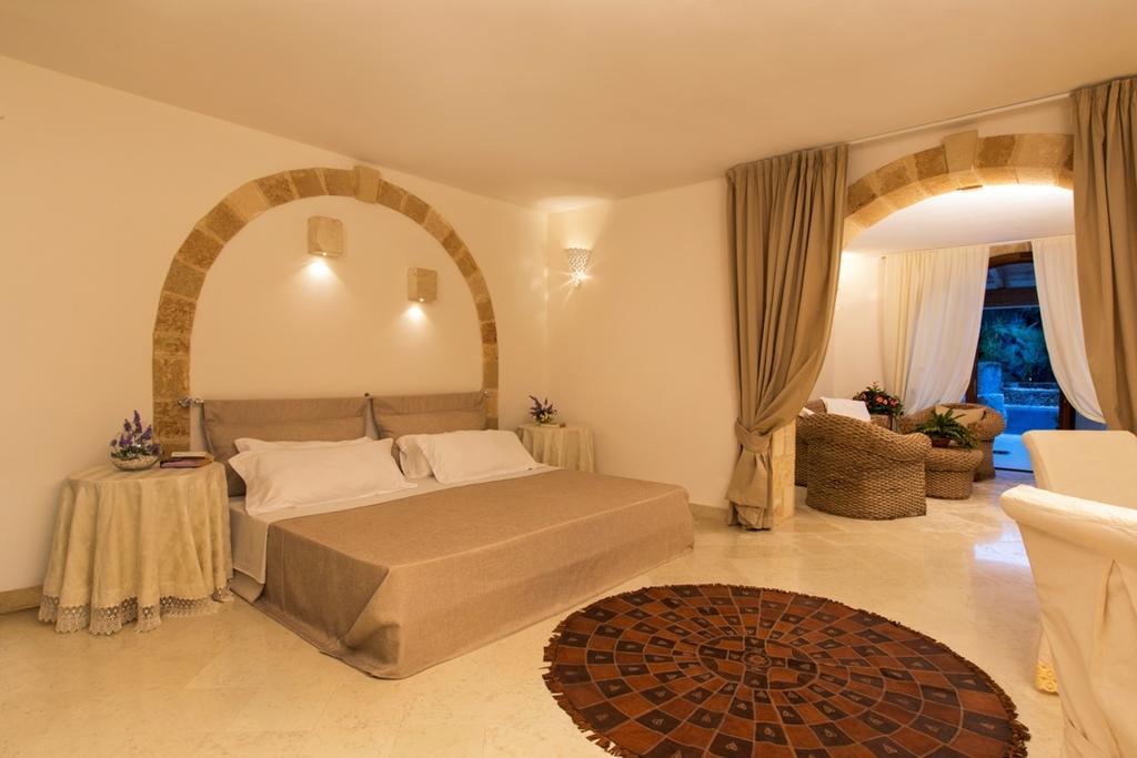 Masseria Quadrelli Bed and Breakfast Sanarica Rum bild